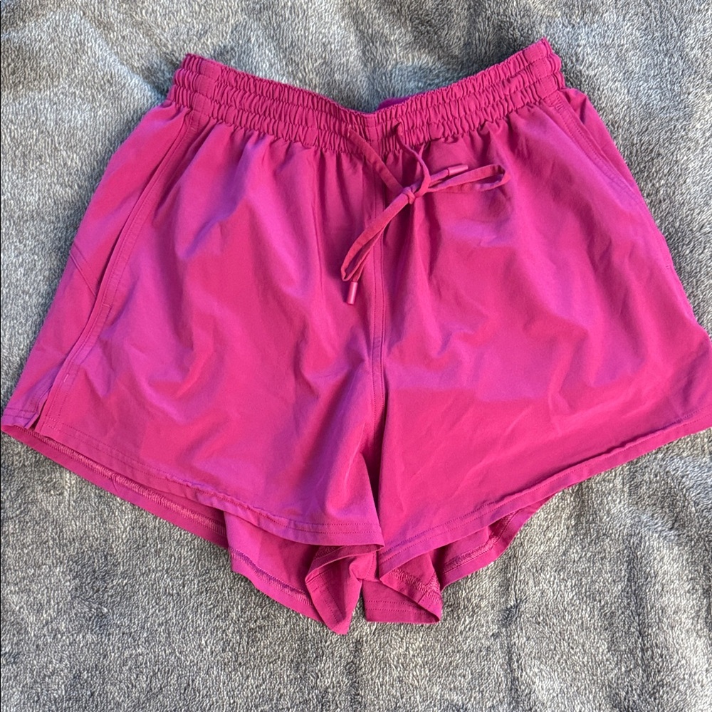 Lululemon relaxed long liner running short side 4 raspberry